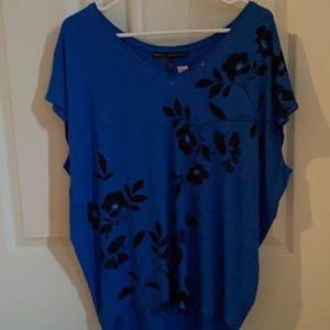 Whit house black market top